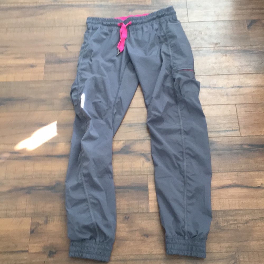 Lululemon Low Rise Studio Pants
